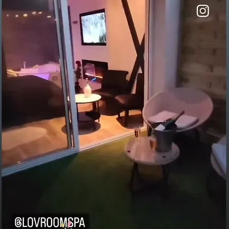 Loft, Studio And Love Rooms Apartment *