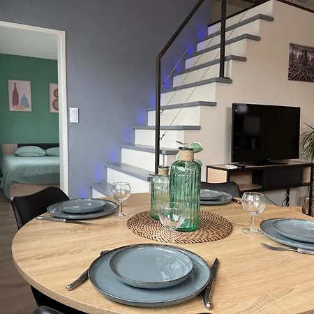 Apartment Loft, Studio And Love Rooms Bourg-Saint-Christophe