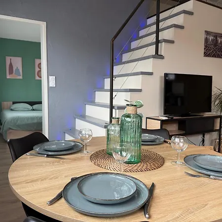 Apartman Loft, And Bourg-Saint-Christophe